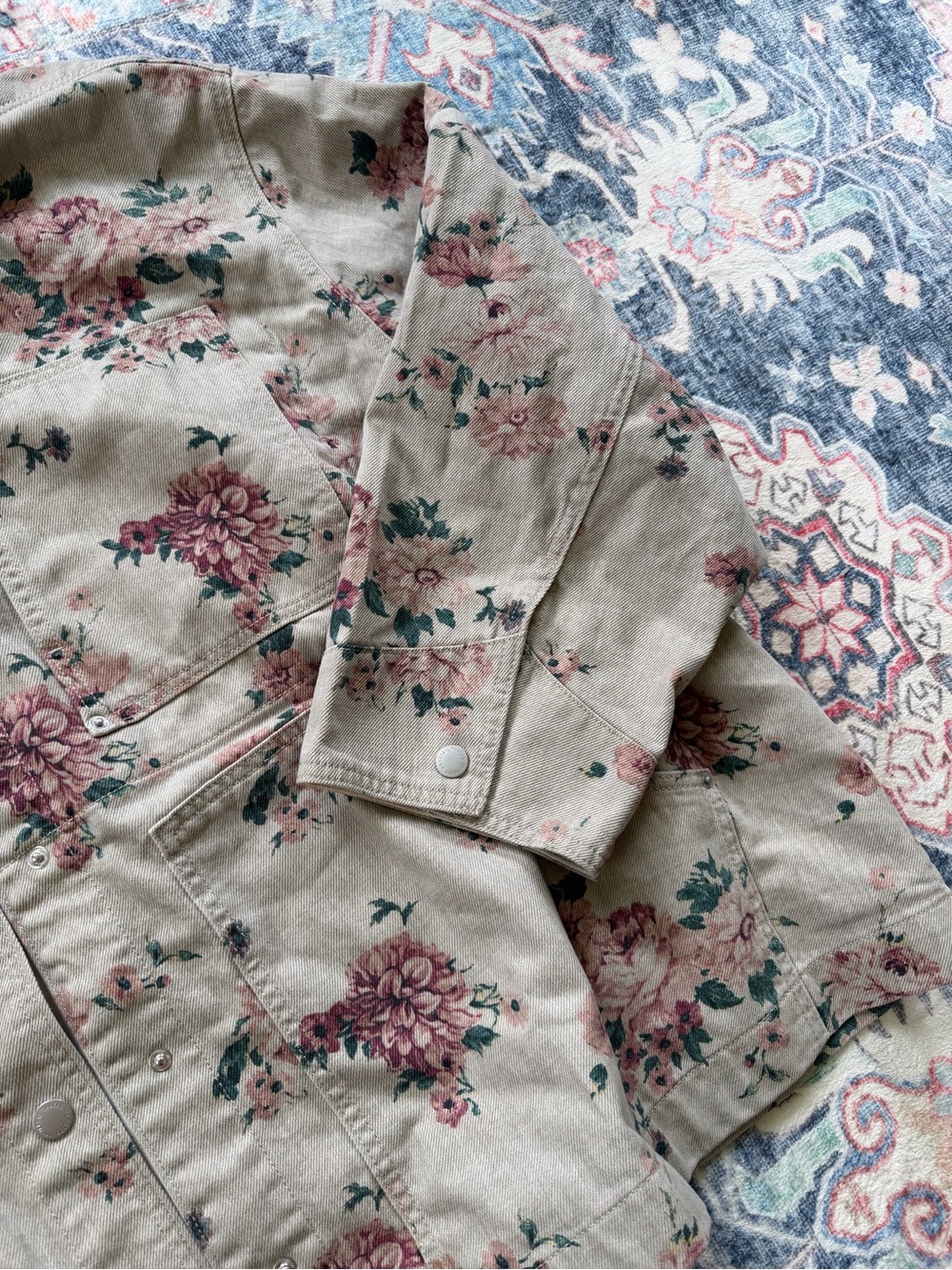 Women's Western Chore Coat - Universal Thread™ Khaki Floral 3X - Picture 8 of 8